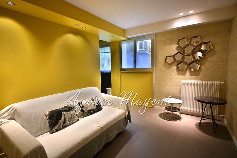 Appartement - 104 m² - 4 pièces