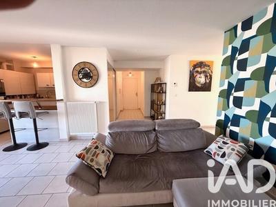 Appartement - 81 m² - 3 pièces
