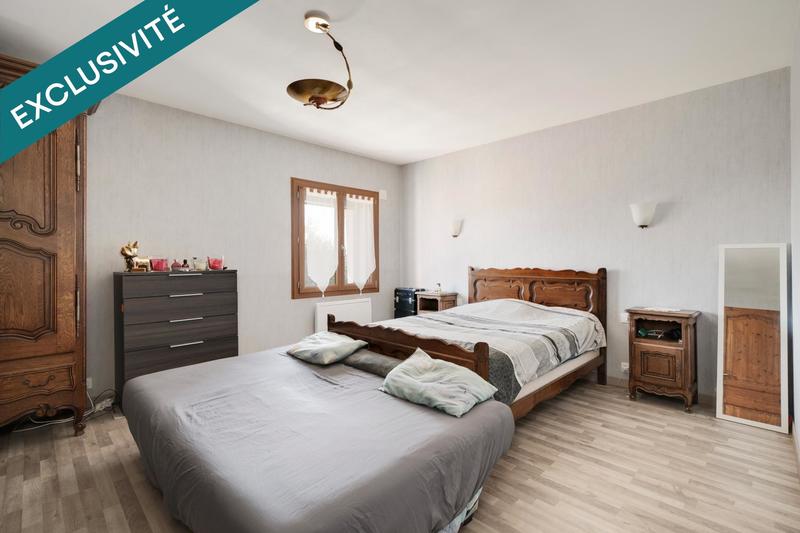 Maison - 214 m² - 5 pièces