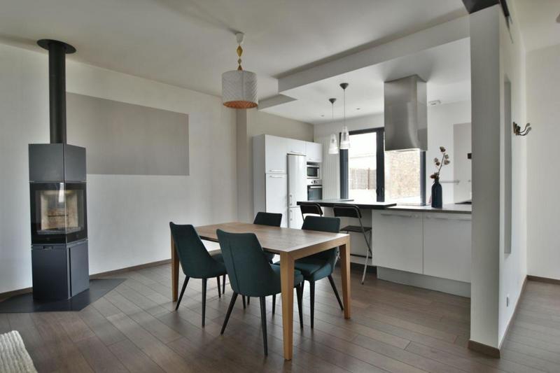 Maison - 86 m² - 4 pièces