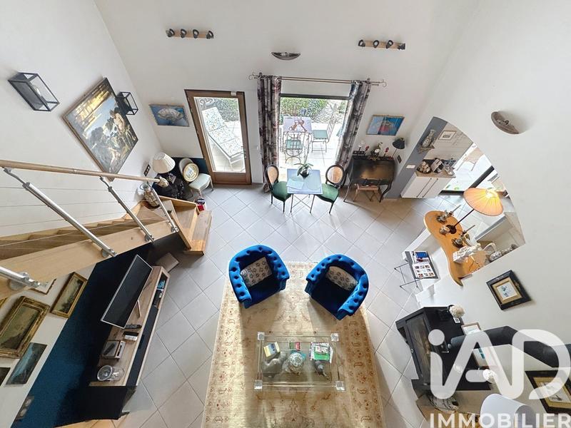 Maison - 140 m² - 5 pièces