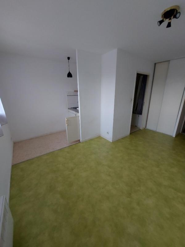 Studio - 20 m² - 1 pièce