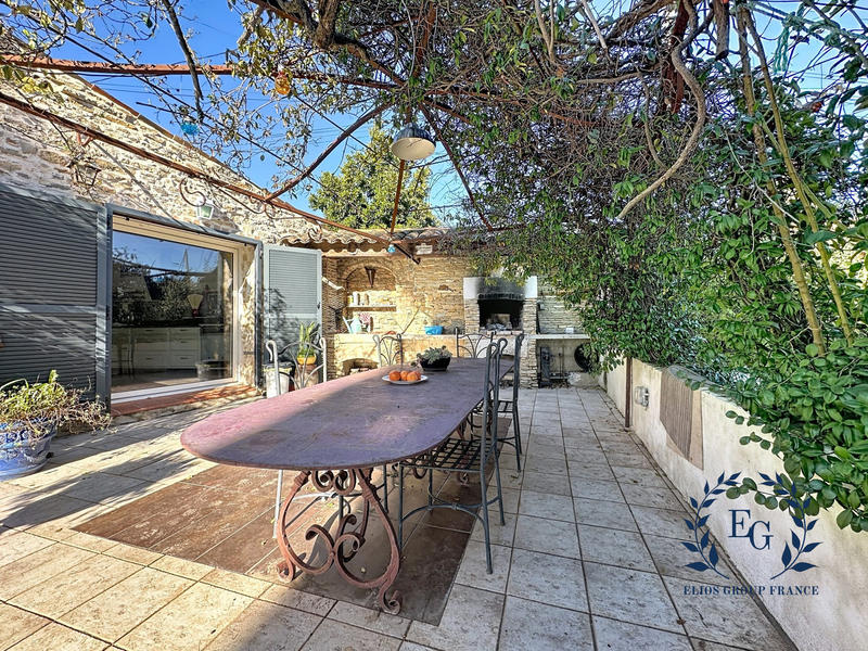 Maison - 170 m² - 5 pièces