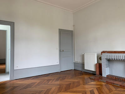 Appartement - 87 m² - 3 pièces