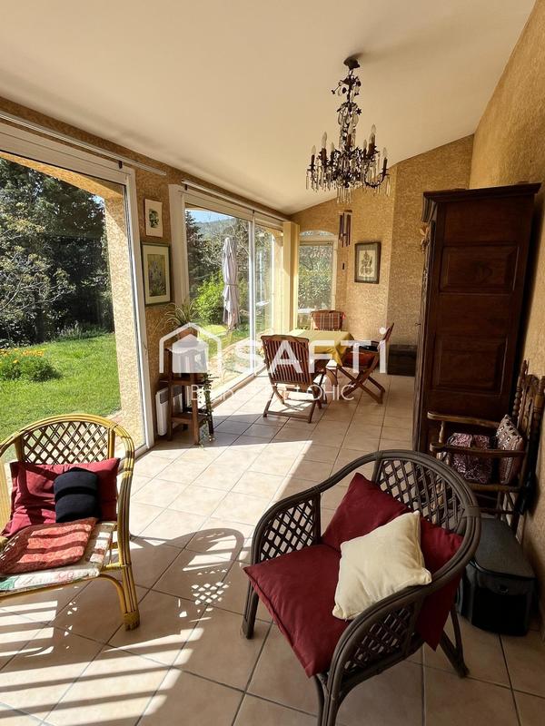 Maison - 130 m² - 4 pièces