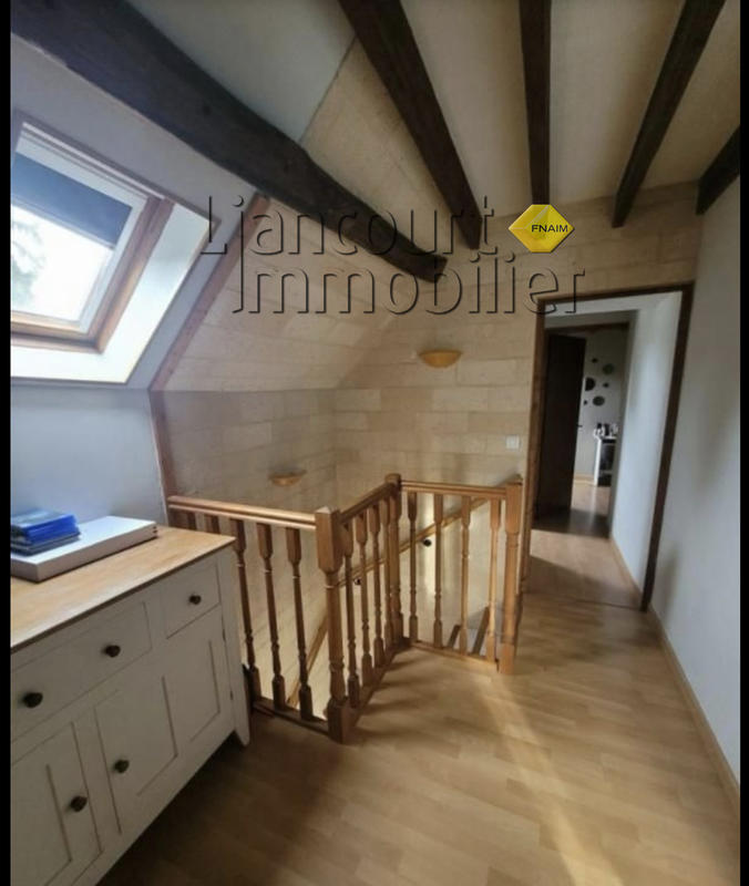 Maison - 96 m² - 5 pièces