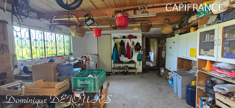 Maison - 176 m² - 9 pièces