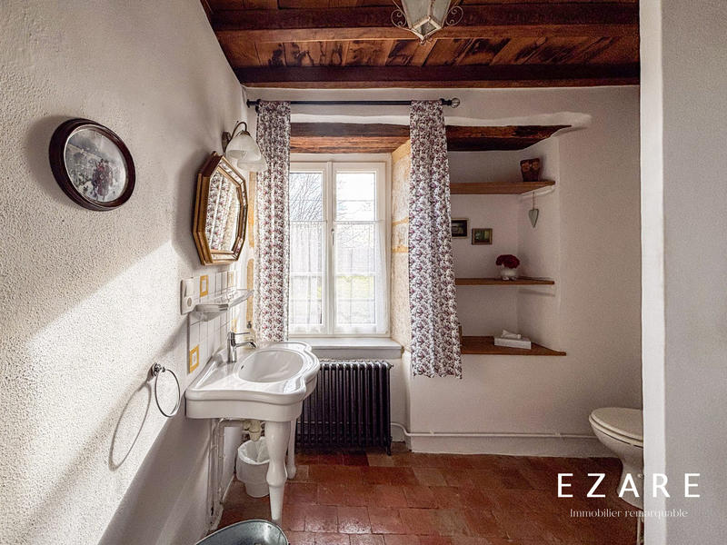 Maison - 380 m² - 11 pièces