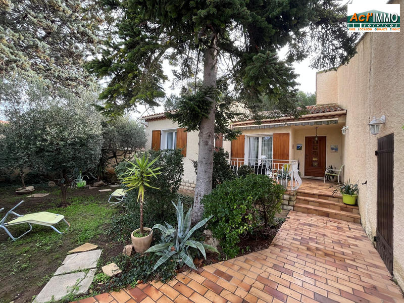 Maison traditionnelle - 100 m² - 4 pièces