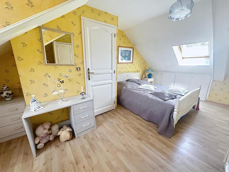 Maison - 170 m² - 7 pièces