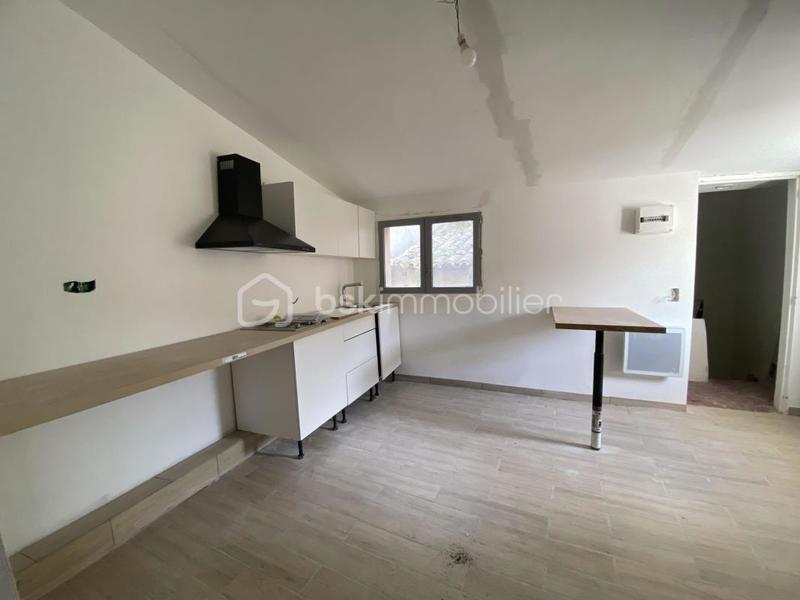 Immeuble - 150 m² - 6 pièces