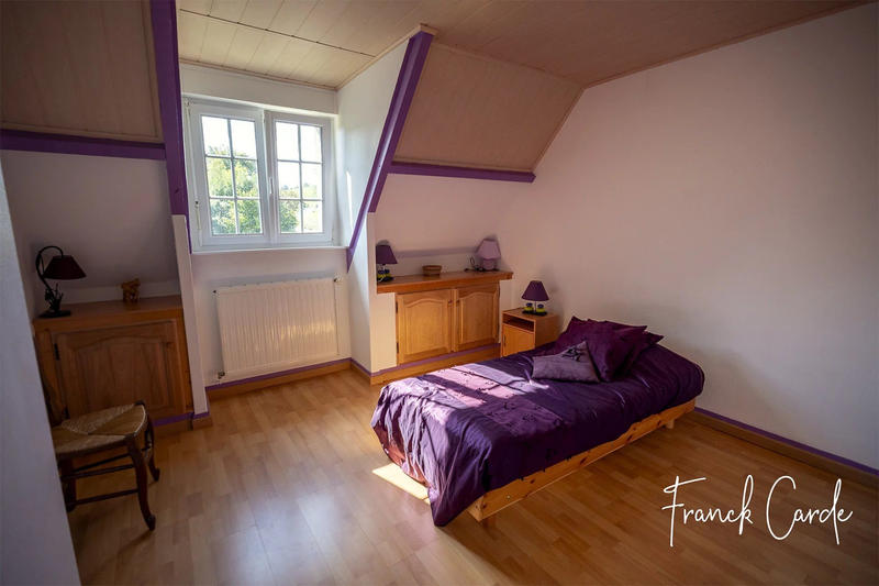 Maison - 139 m² - 7 pièces