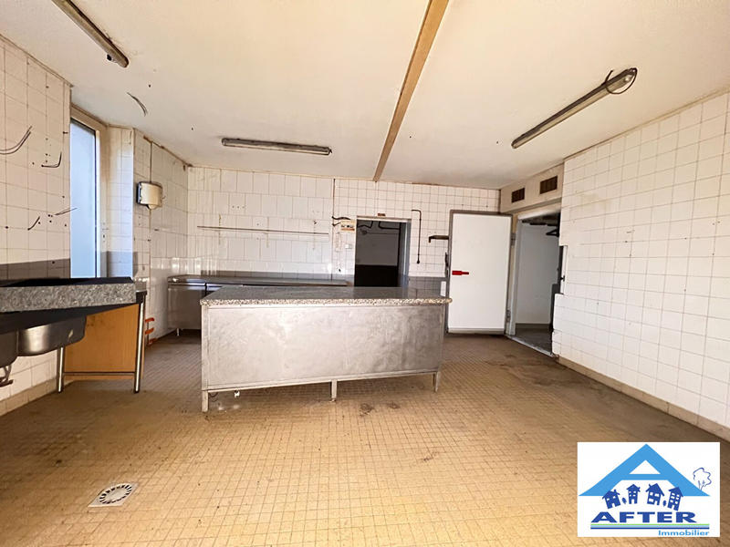 Local d'activités - 188 m²