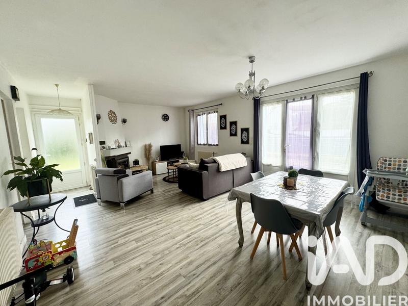 Maison - 80 m² - 4 pièces