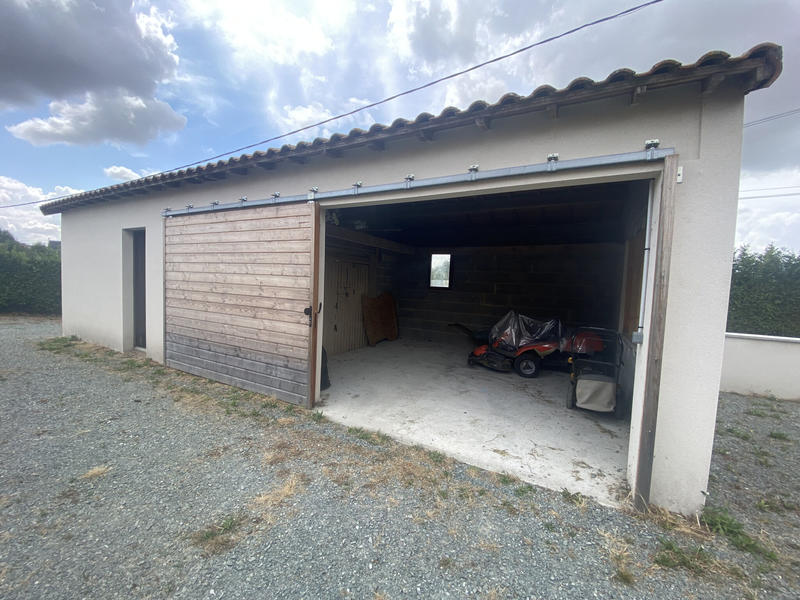 Maison - 99 m² - 5 pièces