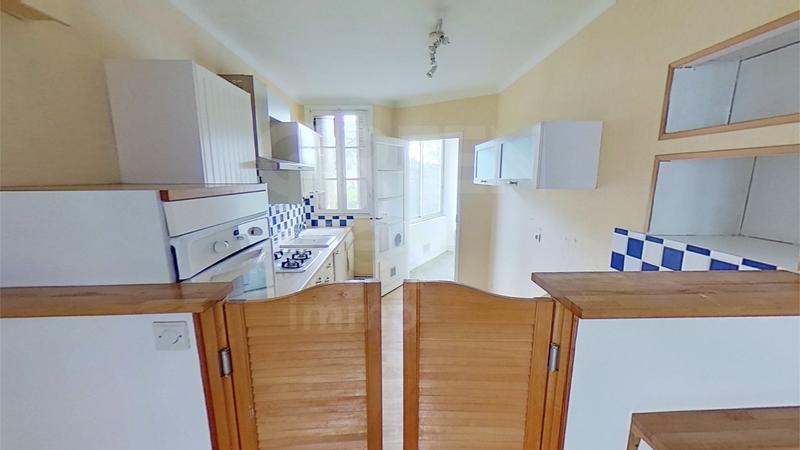 Appartement - 97 m² - 5 pièces