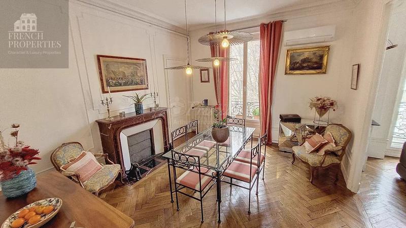 Appartement - 137 m² - 5 pièces