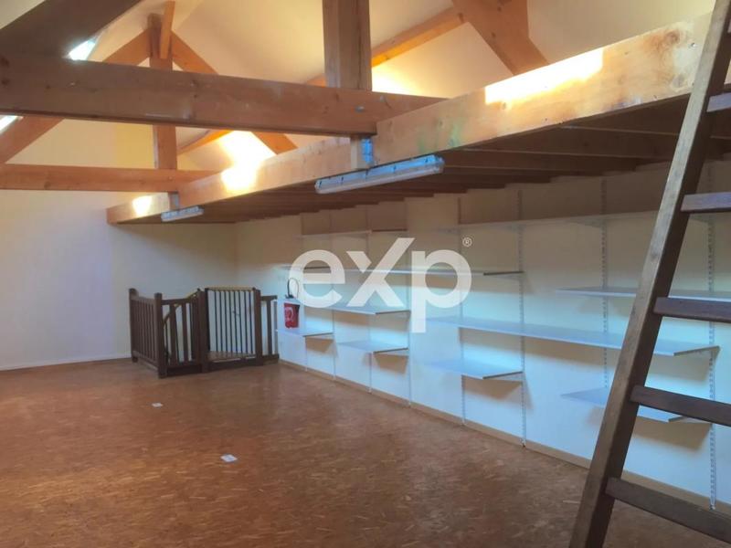 Propriété - 619 m² - 21 pièces