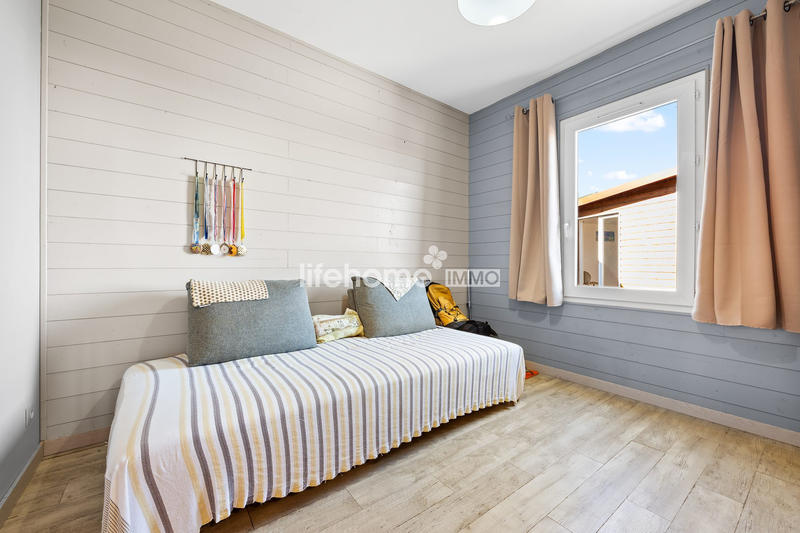 Maison - 98 m² - 5 pièces