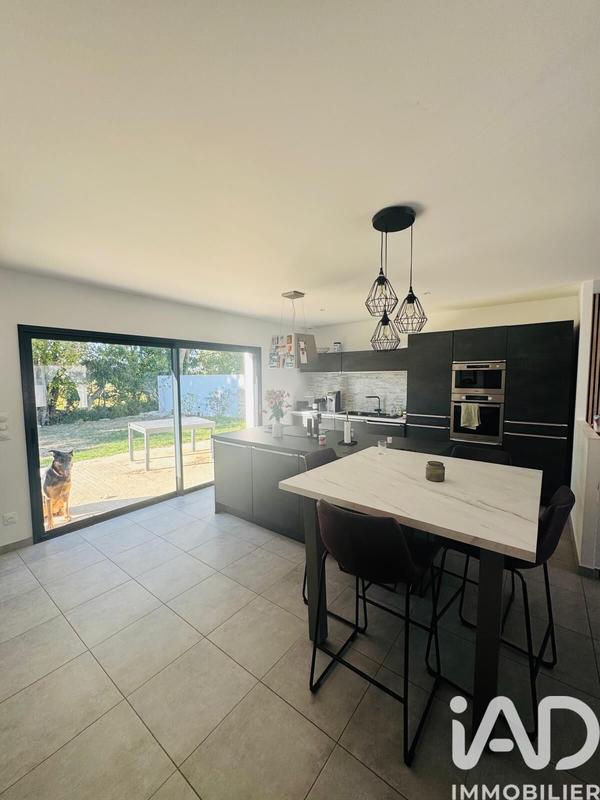 Maison - 100 m² - 5 pièces