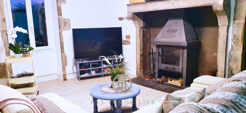 Maison - 191 m² - 7 pièces