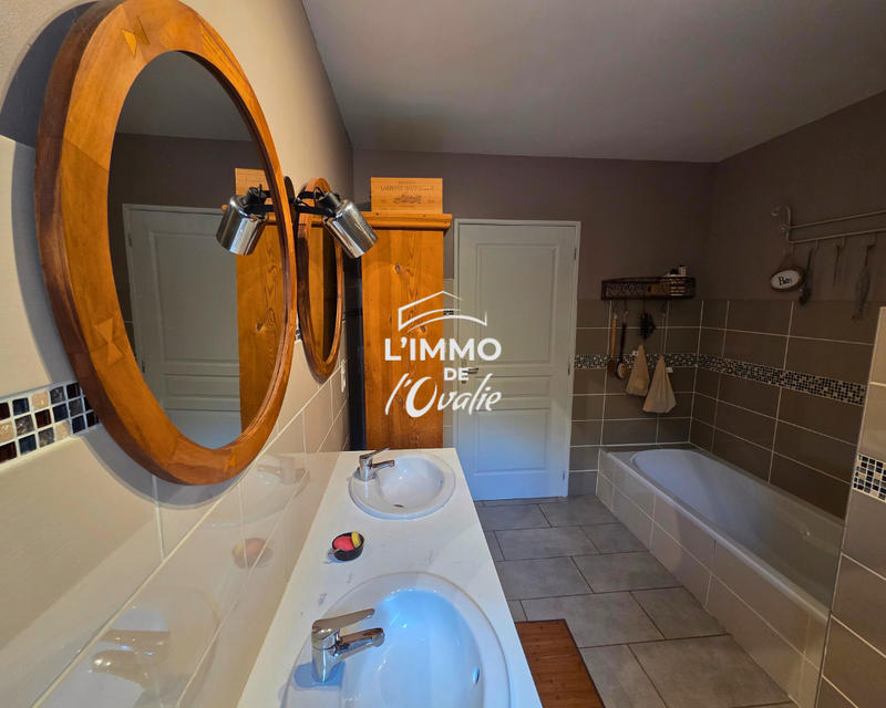 Maison - 110 m² - 4 pièces