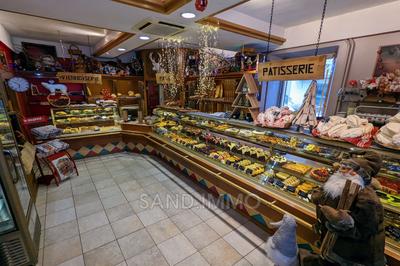 Fonds de commerce - Magasins - 150 m²