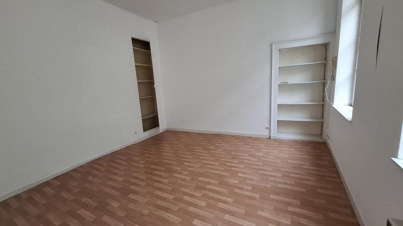Appartement - 80 m² - 5 pièces