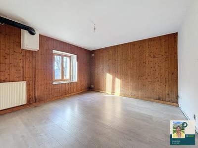 Maison en pierre - 204 m² - 11 pièces