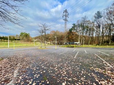 Bureau - 9 000 m² - 50 pièces