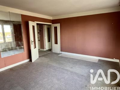 Appartement - 79 m² - 4 pièces