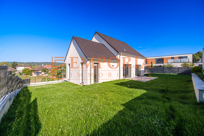 Maison - 143 m² - 6 pièces