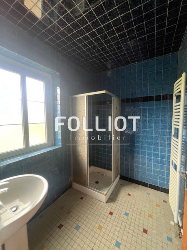 Maison - 97 m² - 5 pièces