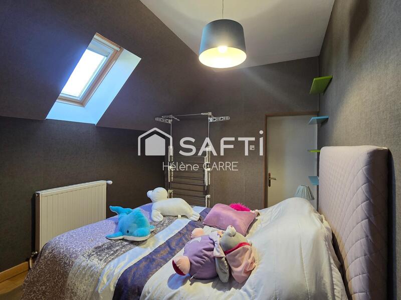 Maison - 180 m² - 7 pièces