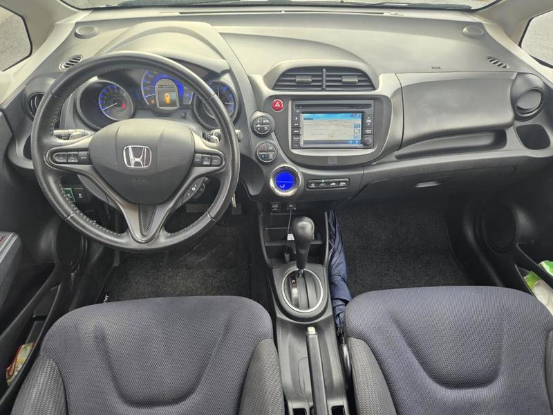 Honda Jazz 1?3 Vtech Hybride 88cv Garantie / Reprise Possible