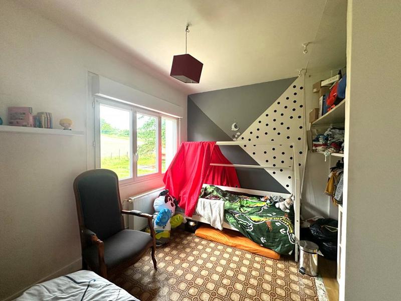 Maison - 105 m² - 4 pièces