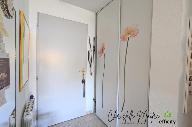 Appartement - 77 m² - 3 pièces