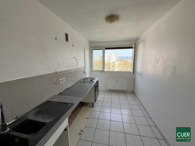 Appartement - 102 m² - 4 pièces