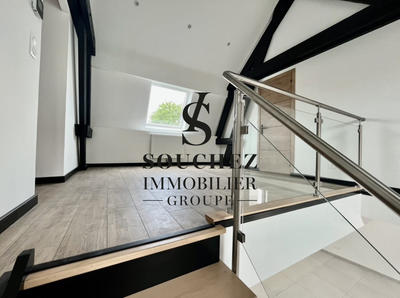 Maison - 197 m² - 6 pièces