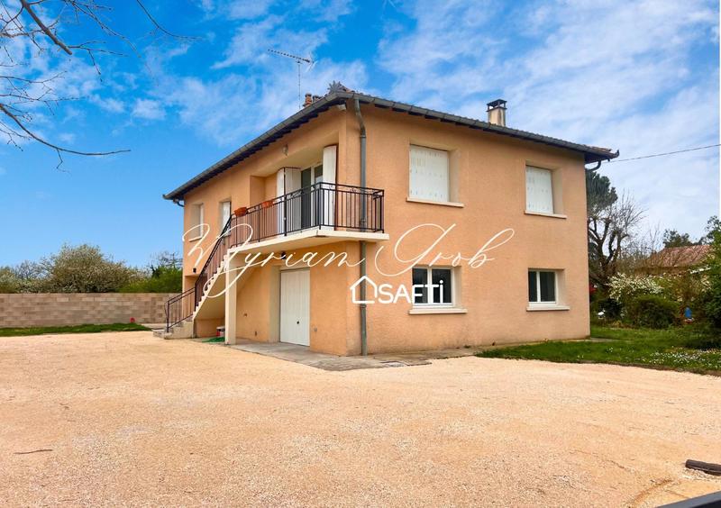 Maison - 160 m² - 8 pièces