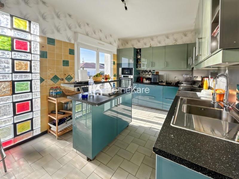 Maison - 155 m² - 5 pièces