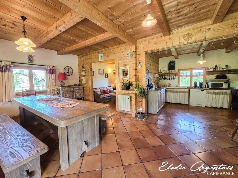 Châlet - 129 m² - 6 pièces