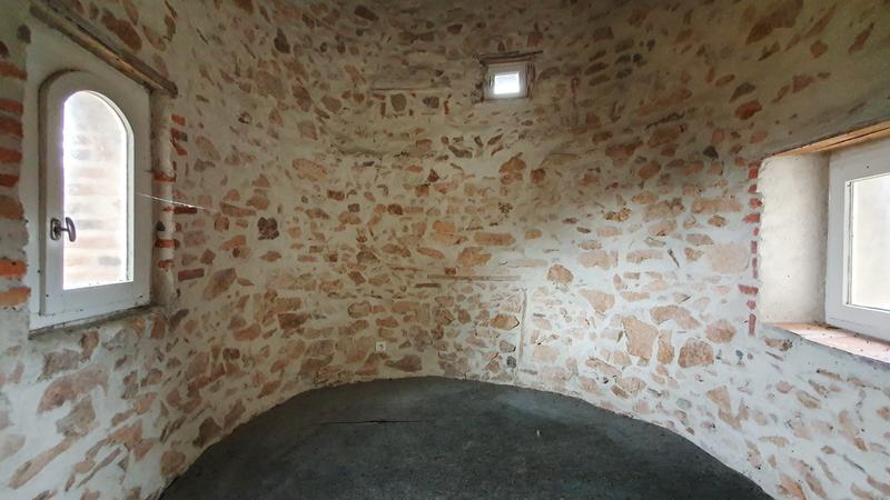 Maison - 285 m² - 11 pièces