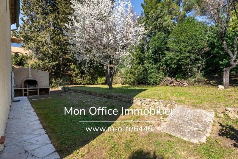 Maison - 188 m² - 6 pièces