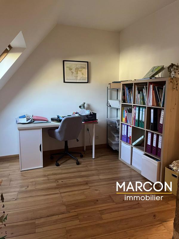 Immeuble - 214 m² - 10 pièces