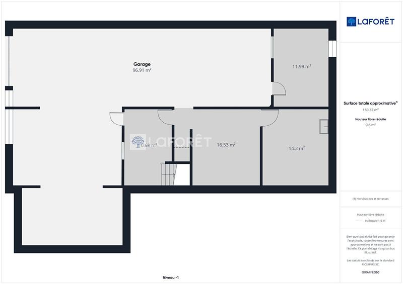 Maison traditionnelle - 215 m² - 9 pièces
