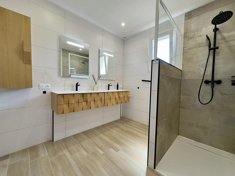 Maison - 122 m² - 5 pièces