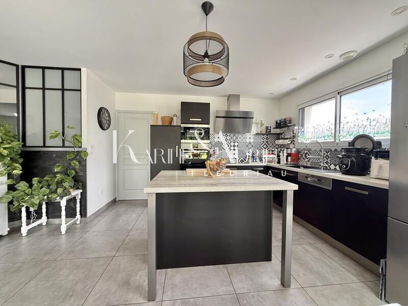 Maison - 117 m² - 5 pièces