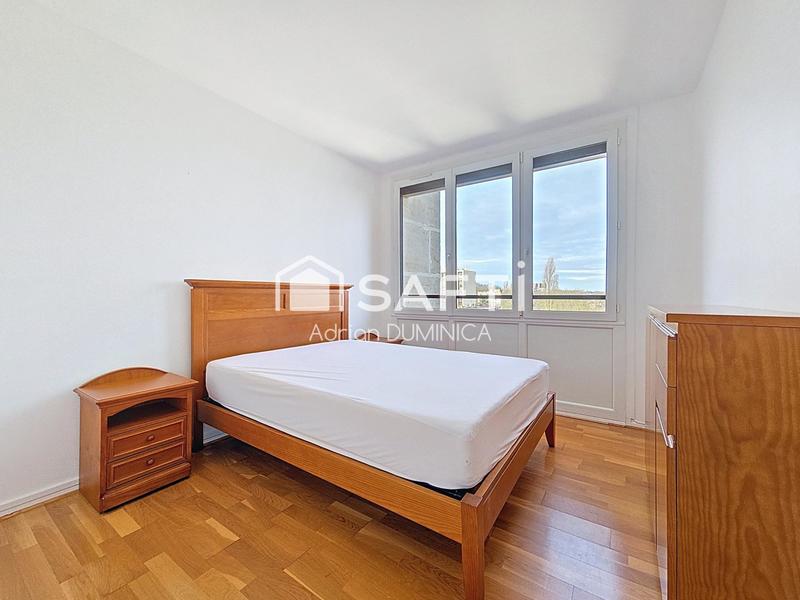 Appartement - 70 m² - 4 pièces