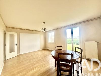 Maison - 91 m² - 5 pièces